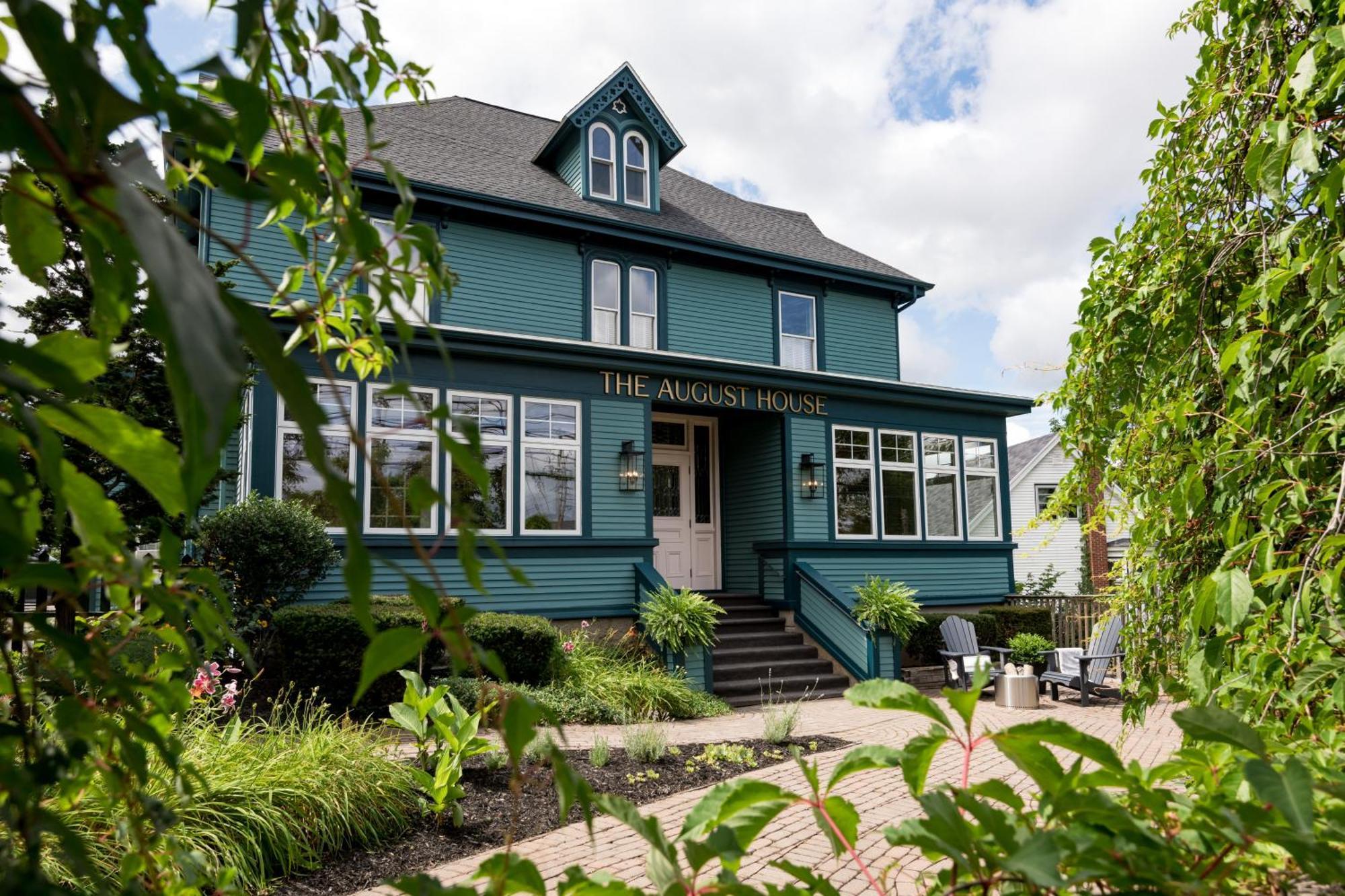 Hotel The August House à Windsor Extérieur photo